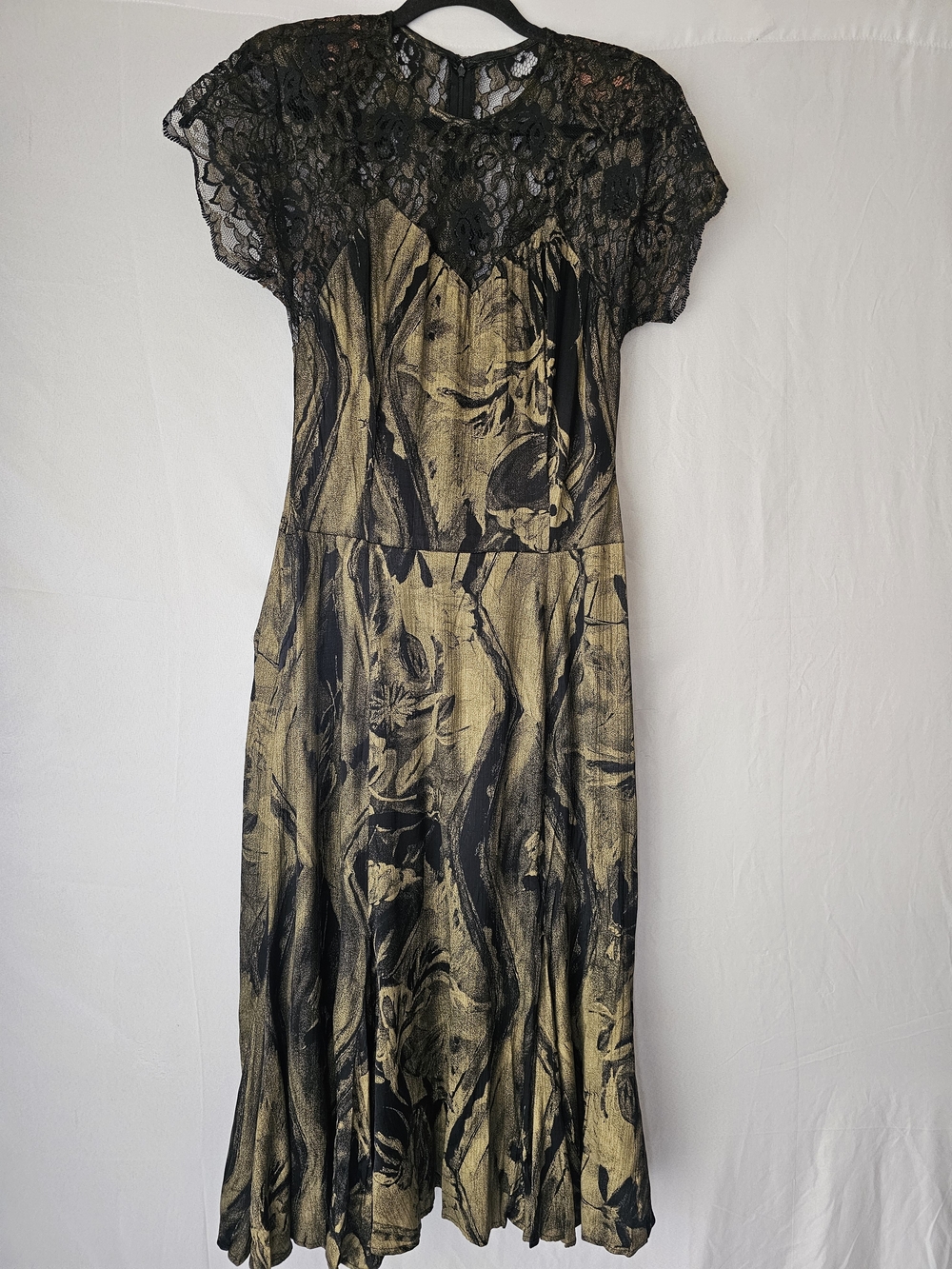 90s Carole Little black gold floral lace maxi dress SZ 6‎